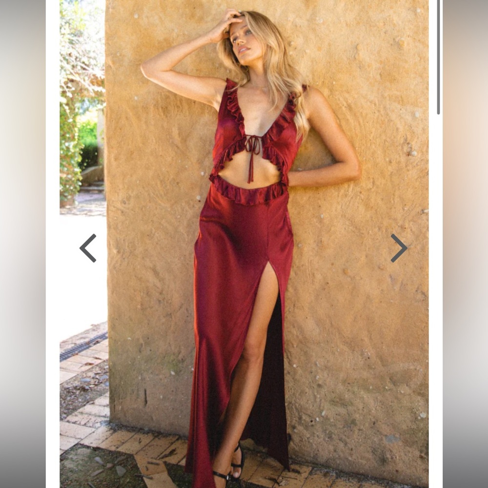 Verge Girl Burgundy Maxi Dress